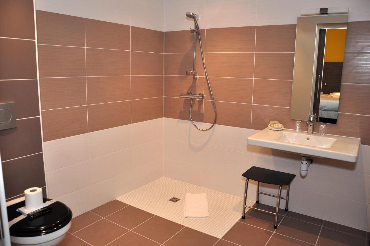 Logis Hotel A La Bonne Auberge Laval  Dış mekan fotoğraf