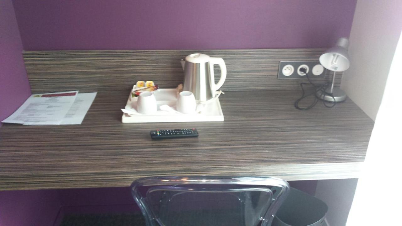 Logis Hotel A La Bonne Auberge Laval  Dış mekan fotoğraf