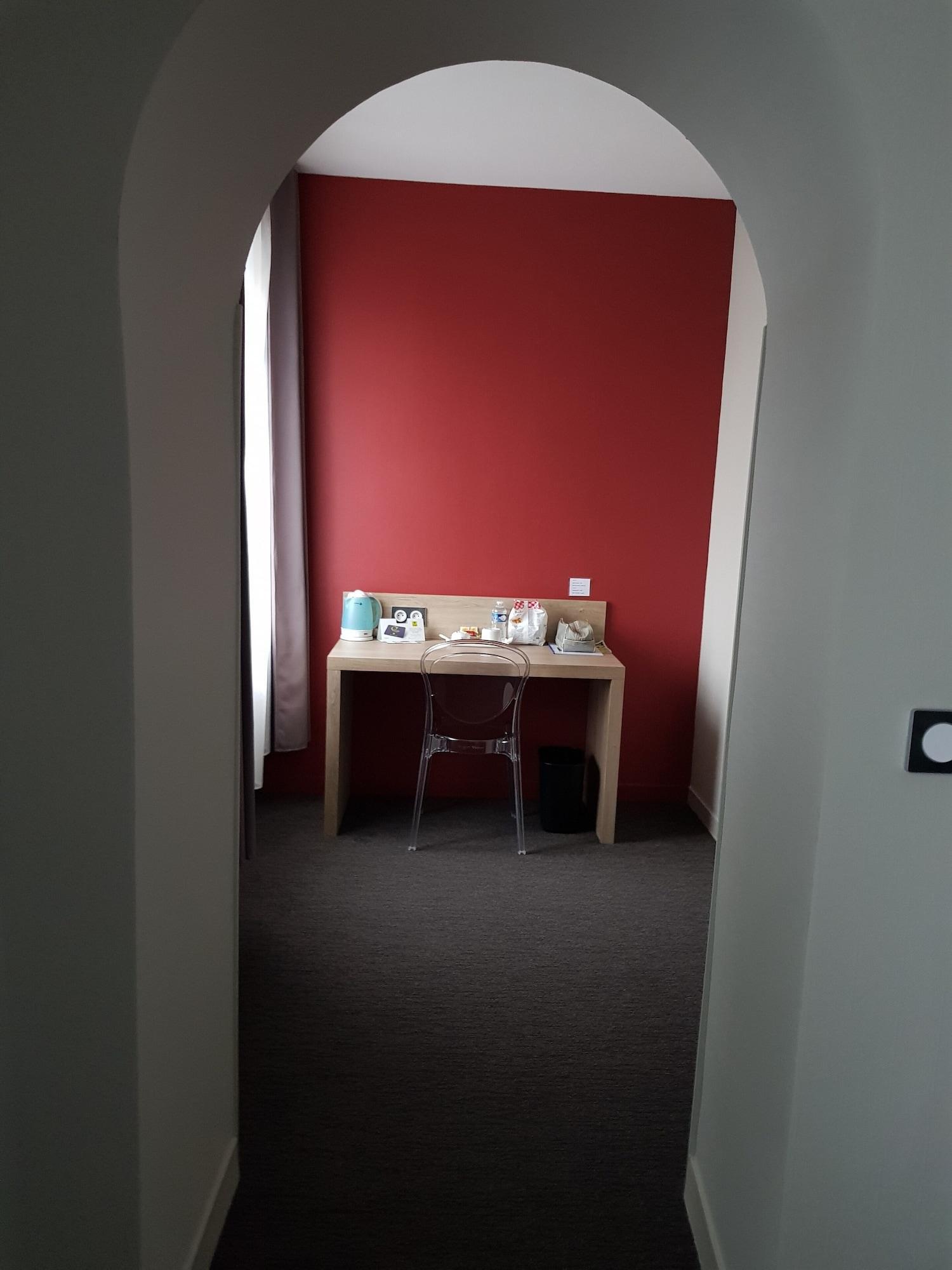 Logis Hotel A La Bonne Auberge Laval  Dış mekan fotoğraf