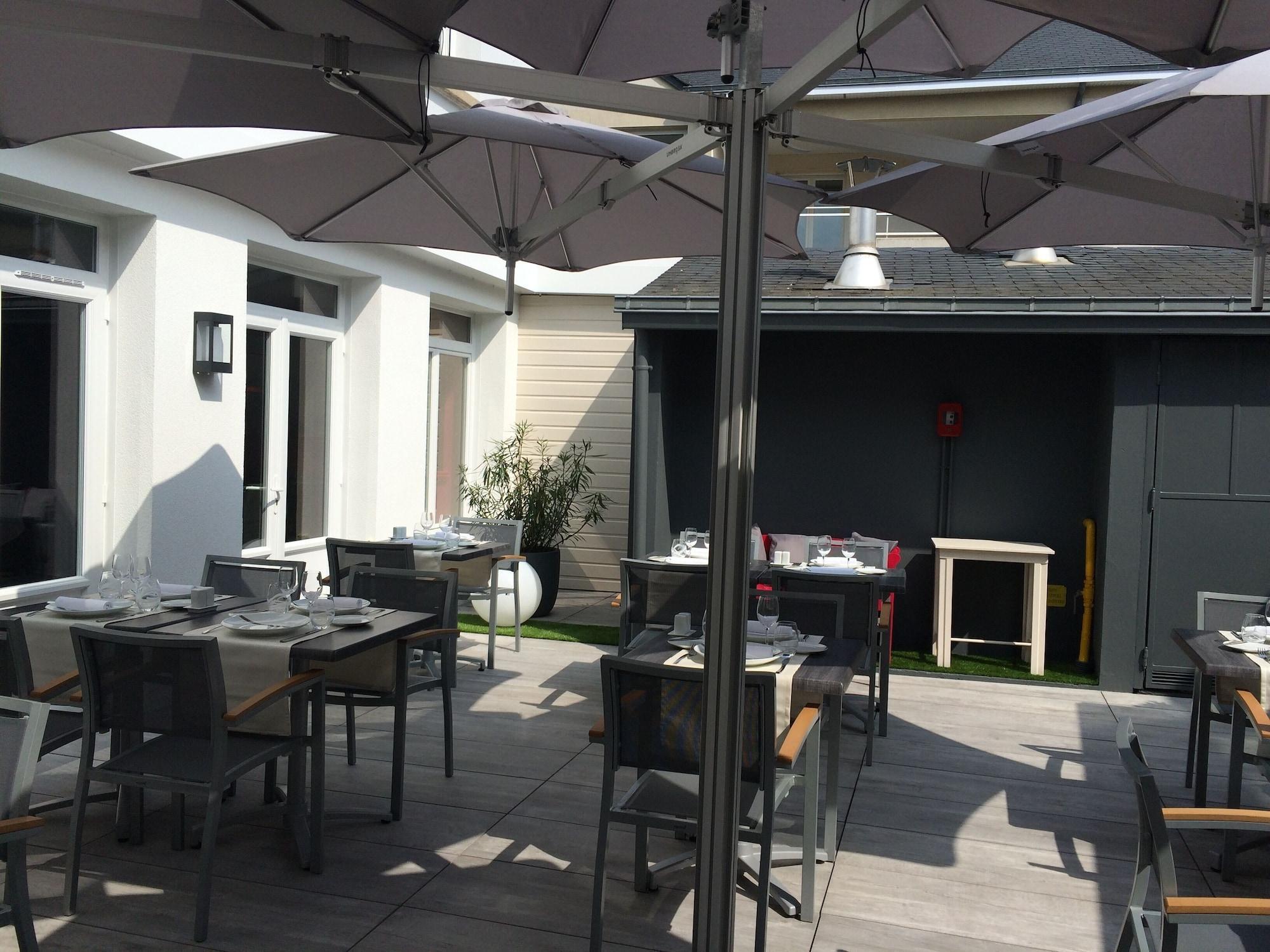 Logis Hotel A La Bonne Auberge Laval  Dış mekan fotoğraf